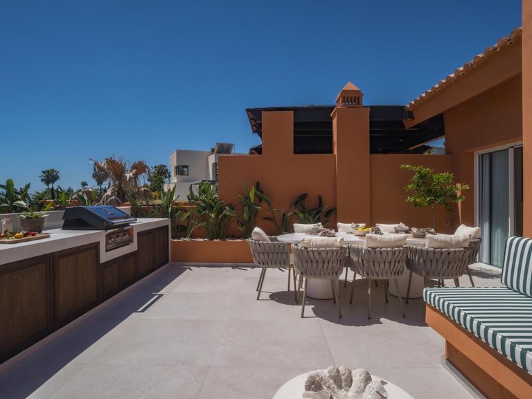 Penthouse for Sale in Marbella, Malaga 32