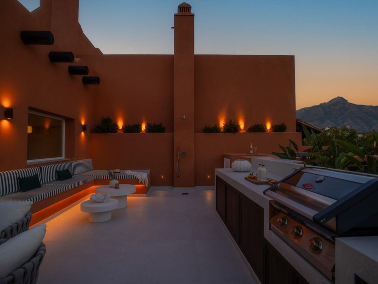 Penthouse for Sale in Marbella, Malaga 42