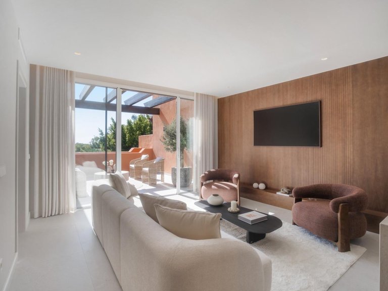 Penthouse for Sale in Marbella, Malaga 25