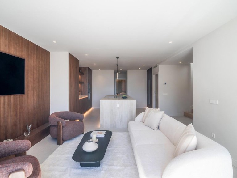 Penthouse for Sale in Marbella, Malaga 19