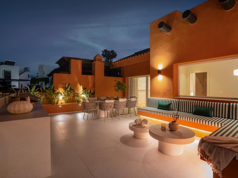 Penthouse for Sale in Marbella, Malaga 40