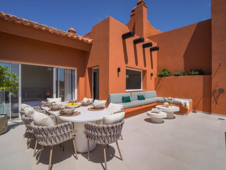 Penthouse for Sale in Marbella, Malaga 38