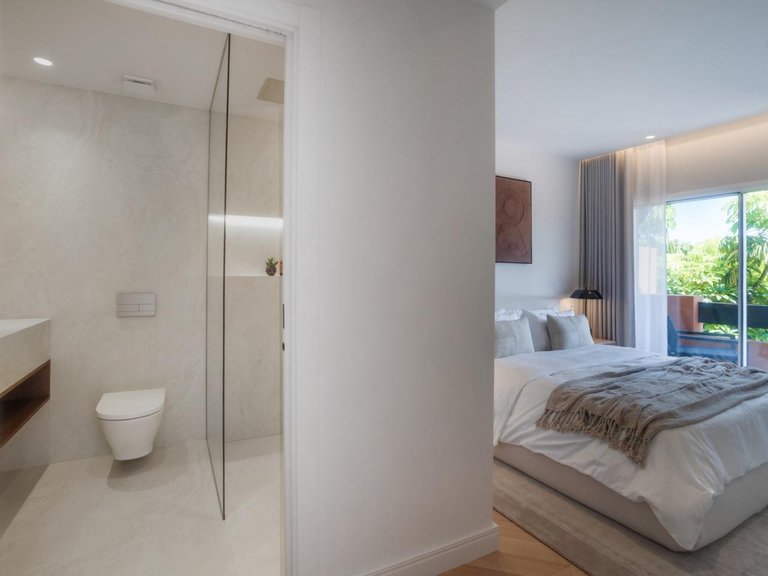 Penthouse for Sale in Marbella, Malaga 13