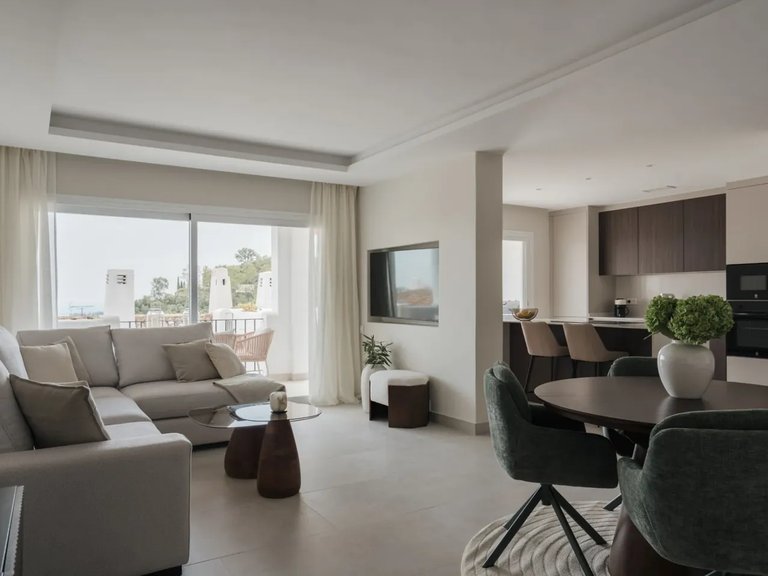 Apartment for Sale in Benahavis, Malaga 7