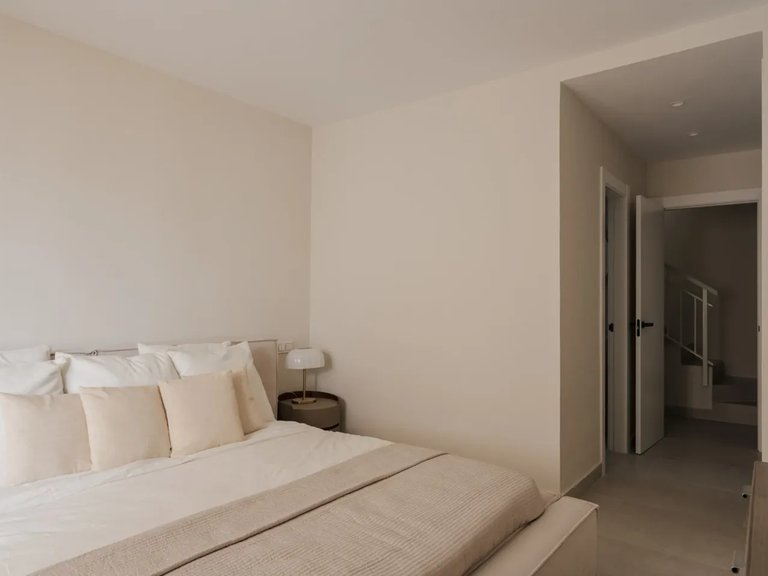 Apartment for Sale in Benahavis, Malaga 16