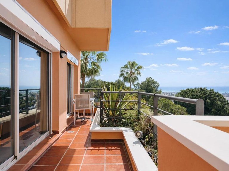Apartment for Sale in Marbella, Malaga 3