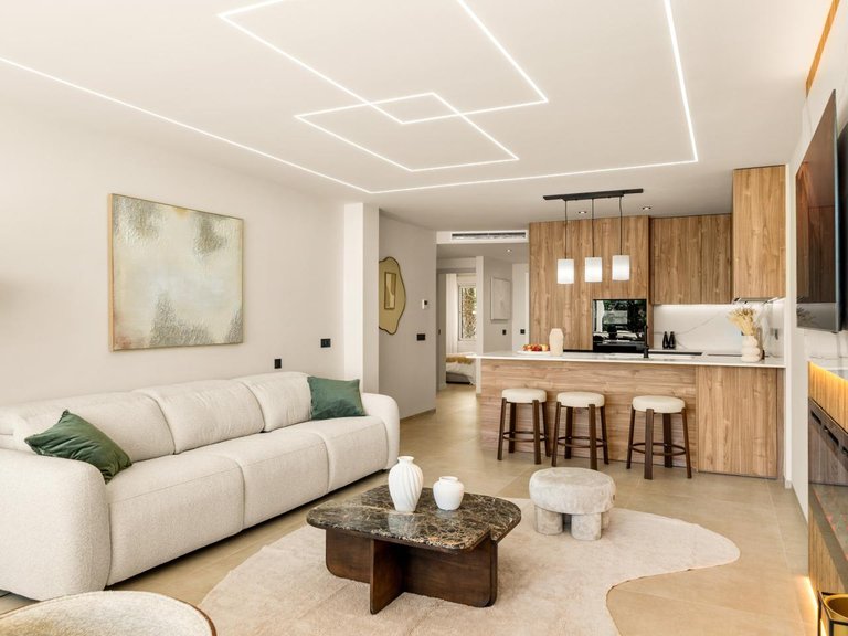 Apartment for Sale in Marbella, Malaga 8