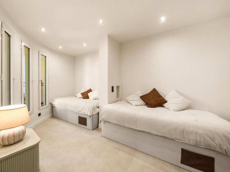 Apartment for Sale in Marbella, Malaga 13