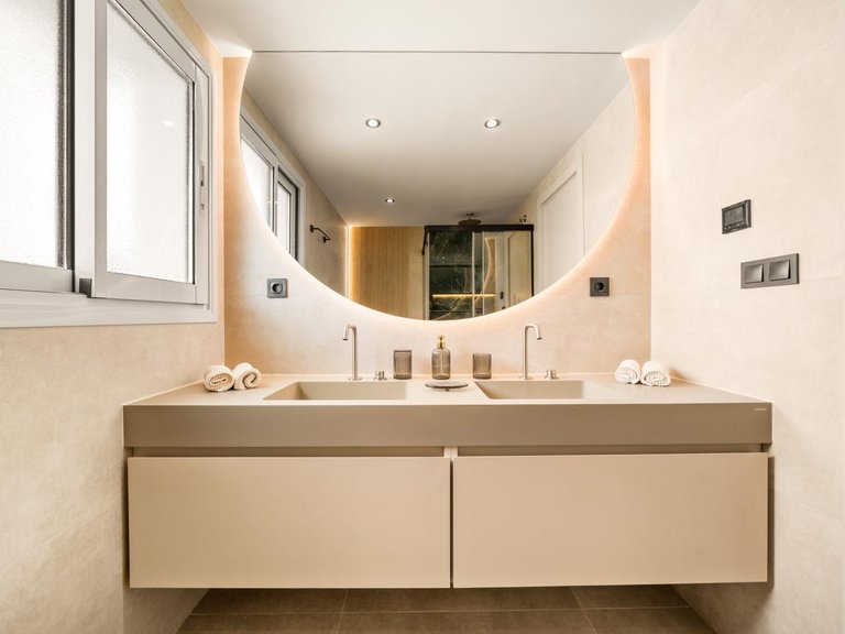 Apartment for Sale in Marbella, Malaga 22