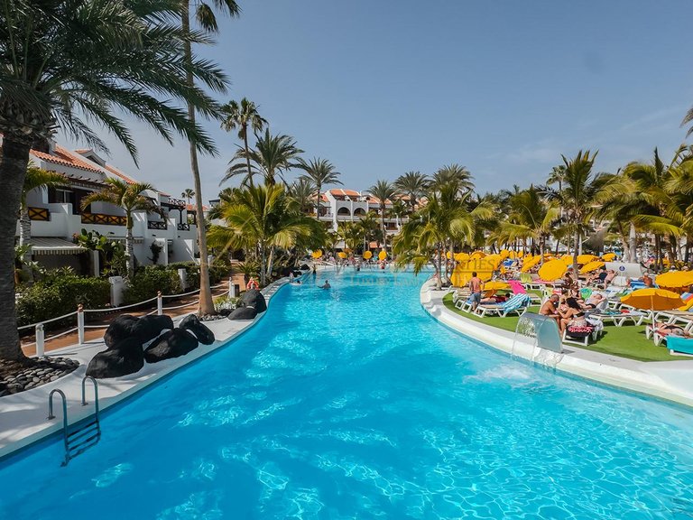 Apartment for Sale in Playa De Las Americas, Tenerife, España 22
