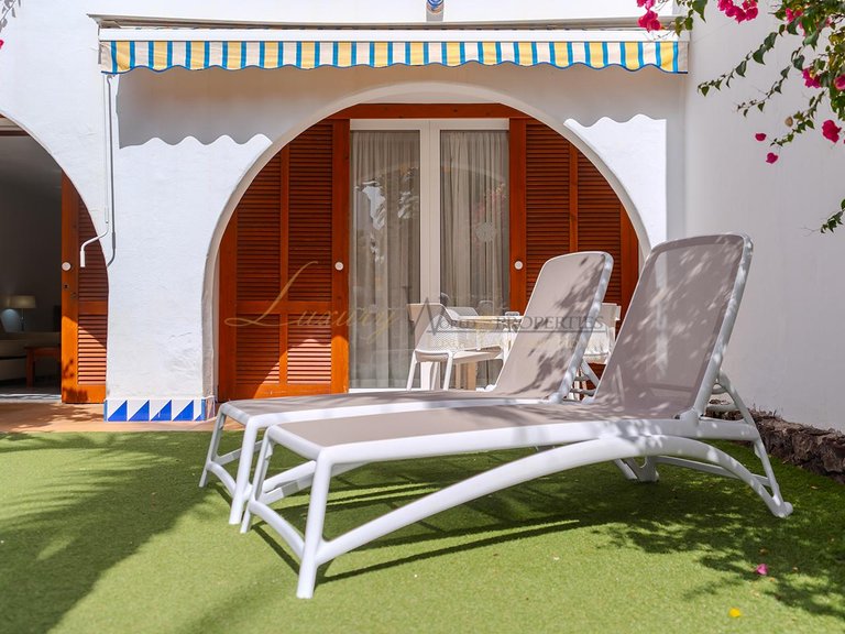 Apartment for Sale in Playa De Las Americas, Tenerife, España 5