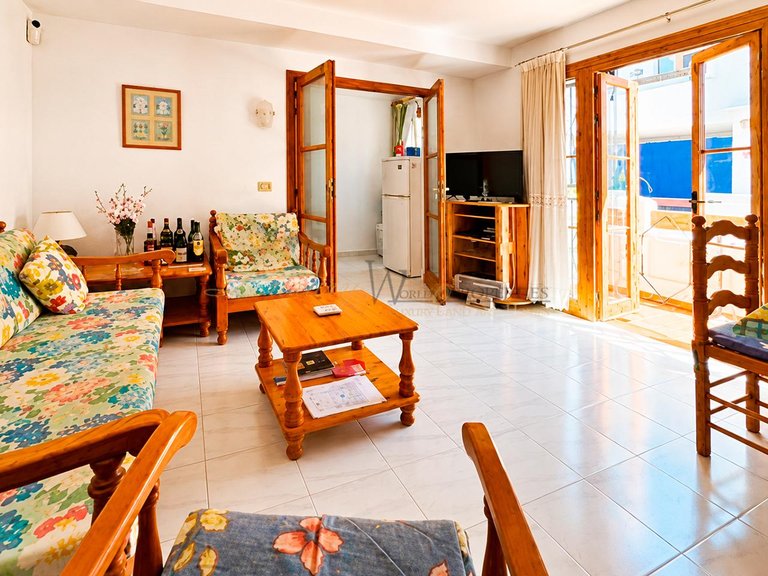 Apartment for Sale in Los Cristianos, Tenerife, España 6
