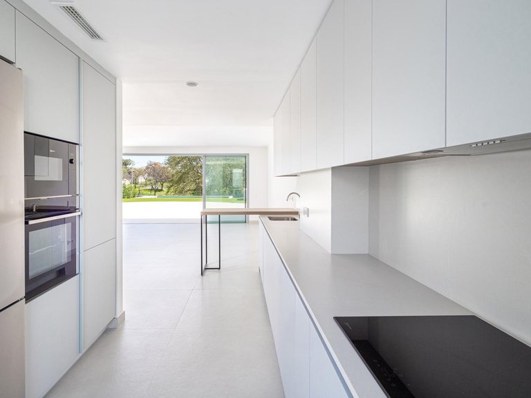 Villa for Sale in San Pedro Alcántara, Malaga 5