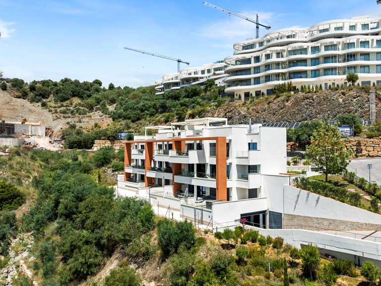 Penthouse for Sale in Benahavís, Malaga 17
