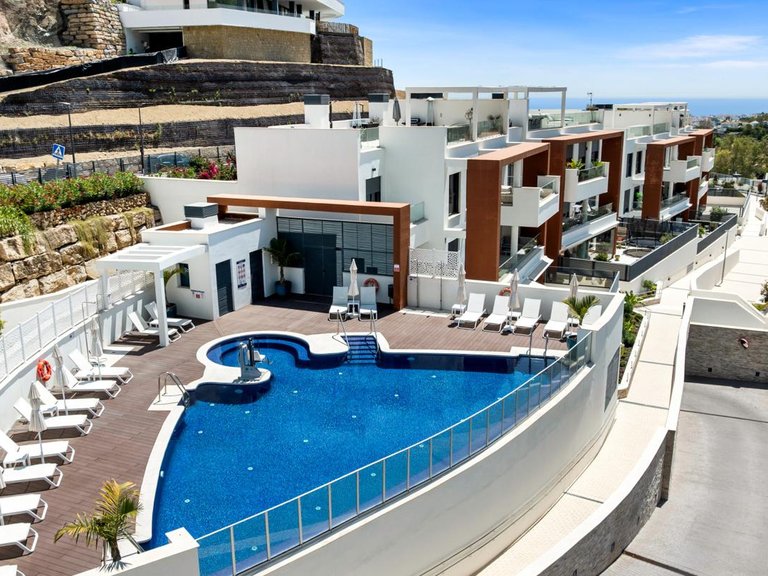 Penthouse for Sale in Benahavís, Malaga 2