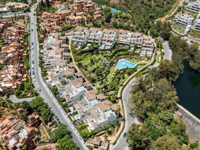 Apartment for Sale in Marbella, Malaga 1