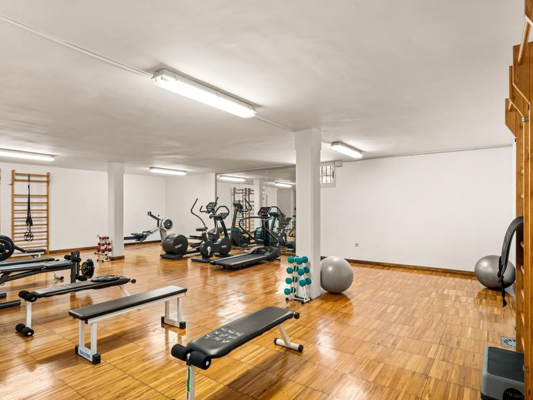 Apartment for Sale in Marbella, Malaga 33