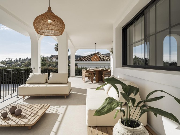 Villa for Sale in Marbella, Malaga 8