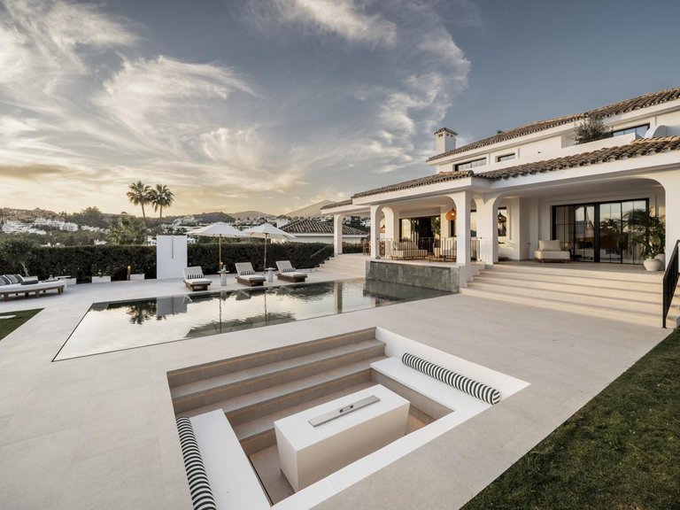 Villa for Sale in Marbella, Malaga 40