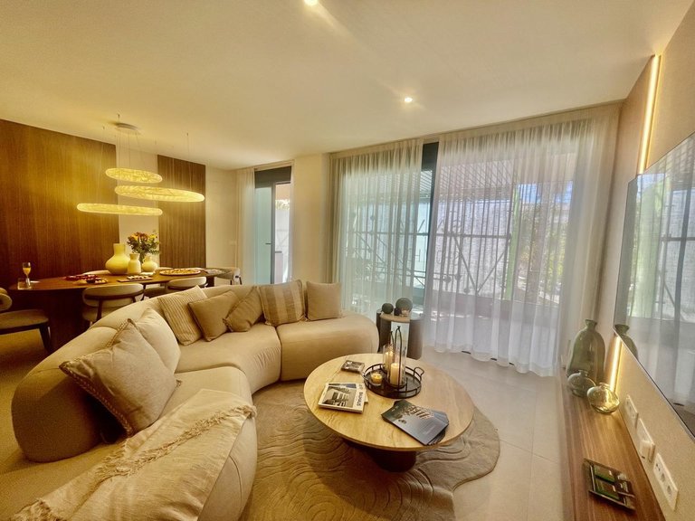 Apartment for Sale in Marbella, Malaga 25