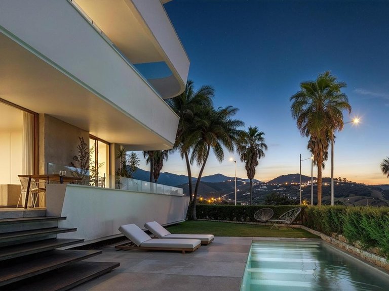 Penthouse for Sale in Estepona, Malaga 19