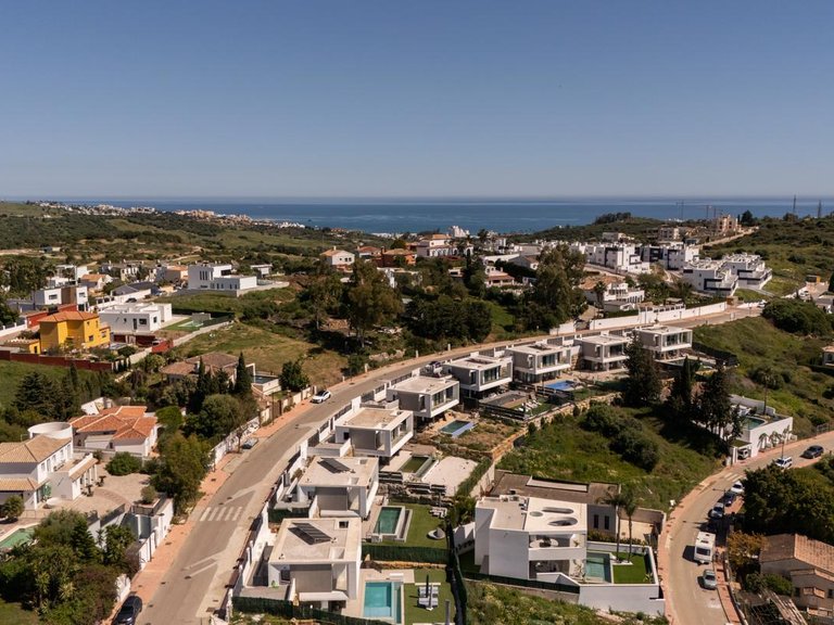Villa for Sale in Estepona, Malaga 27
