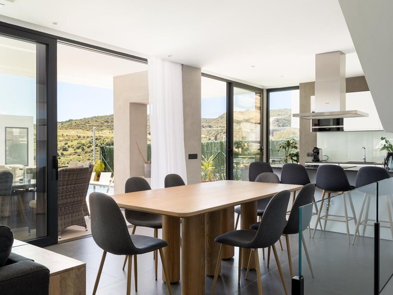 Villa for Sale in Estepona, Malaga 4