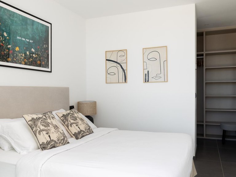 Villa for Sale in Estepona, Malaga 17