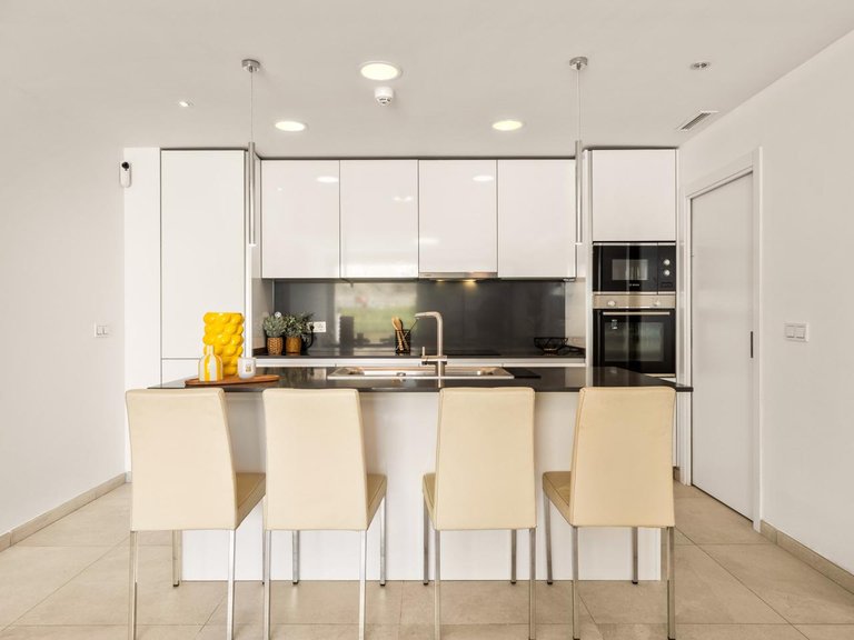 Penthouse for Sale in Benahavís, Malaga 12