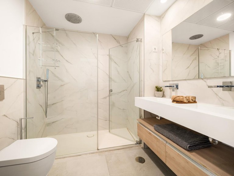 Penthouse for Sale in Benahavís, Malaga 4