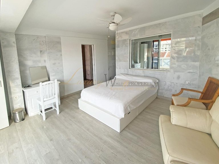 Penthouse for Sale in Playa De Las Americas, Tenerife, España 14