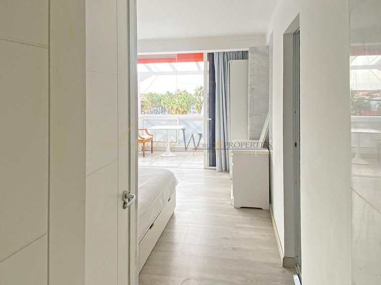 Penthouse for Sale in Playa De Las Americas, Tenerife, España 11