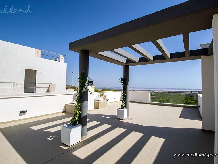 Villa for Sale in San Miguel De Salinas, Alicante 4