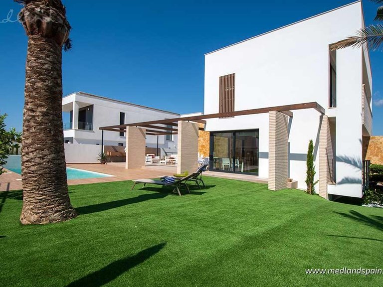 Villa for Sale in Campoamor, Alicante 7