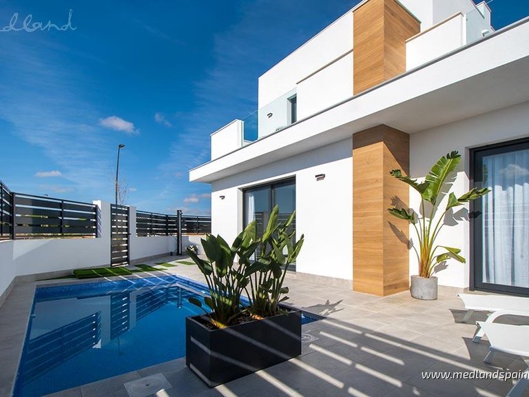 Villa for Sale in Torre Pacheco, Murcia 1
