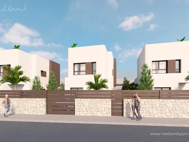 Villa for Sale in Lo Romero Golf, Alicante 2