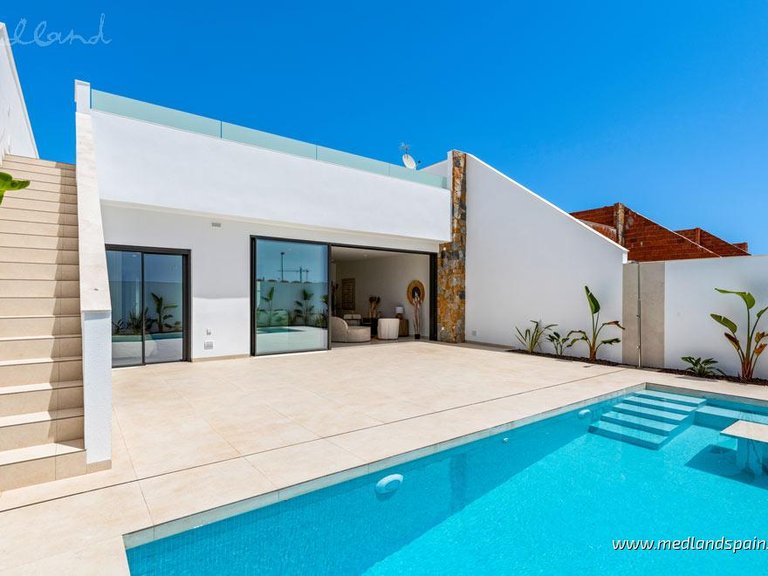 Villa for Sale in Los Alcázares, Murcia 1
