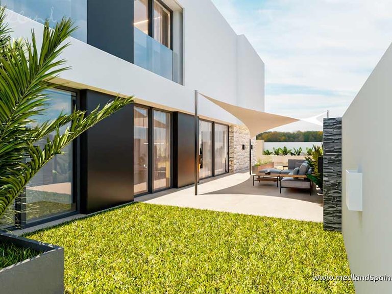 Villa for Sale in La Zenia, Alicante 14
