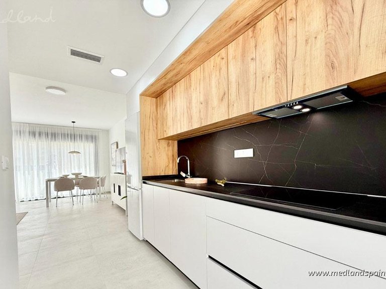 Town House for Sale in Vega Baja (interior), Alicante 4