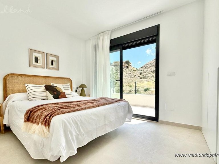 Town House for Sale in Vega Baja (interior), Alicante 8