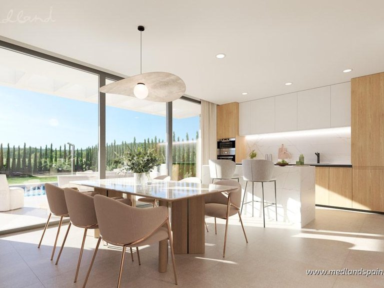 Villa for Sale in Finestrat, Alicante 3
