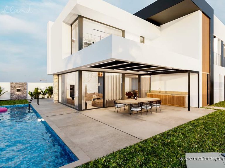 Villa for Sale in La Zenia, Alicante 1