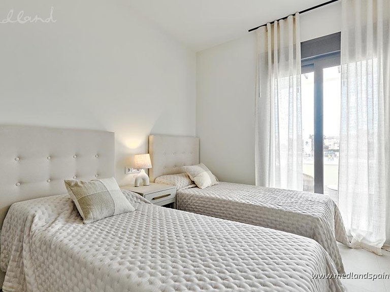 Apartment for Sale in La Veleta, Alicante 6