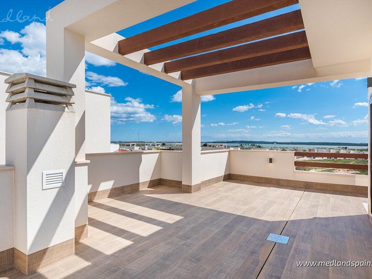 Villa for Sale in Los Montesinos, Alicante 3