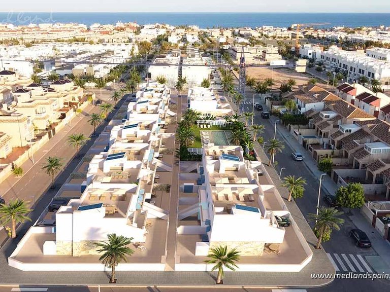 Villa for Sale in Torre De La Horadada, Alicante 10