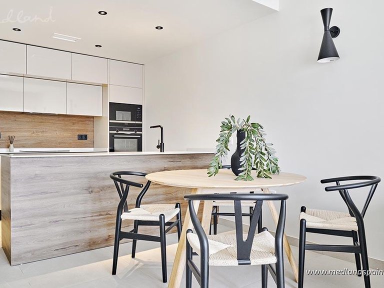 Apartment for Sale in La Veleta, Alicante 4