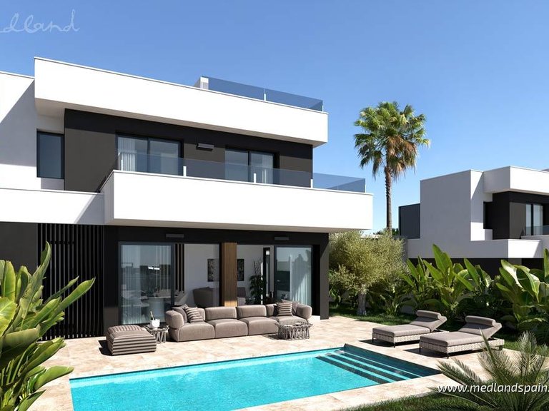 Villa for Sale in Ciudad Quesada - Rojales, Alicante 1