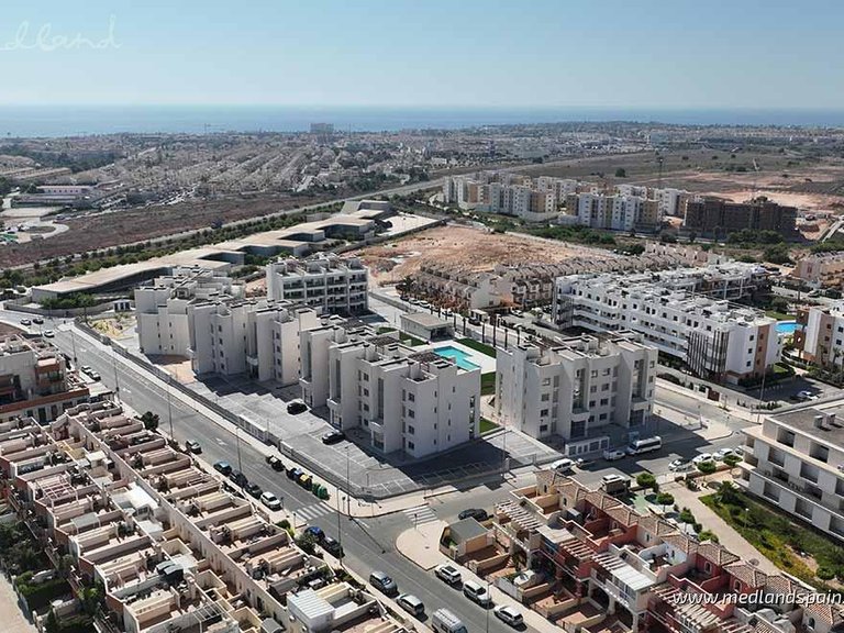 Apartment for Sale in Villamartin, Alicante 13