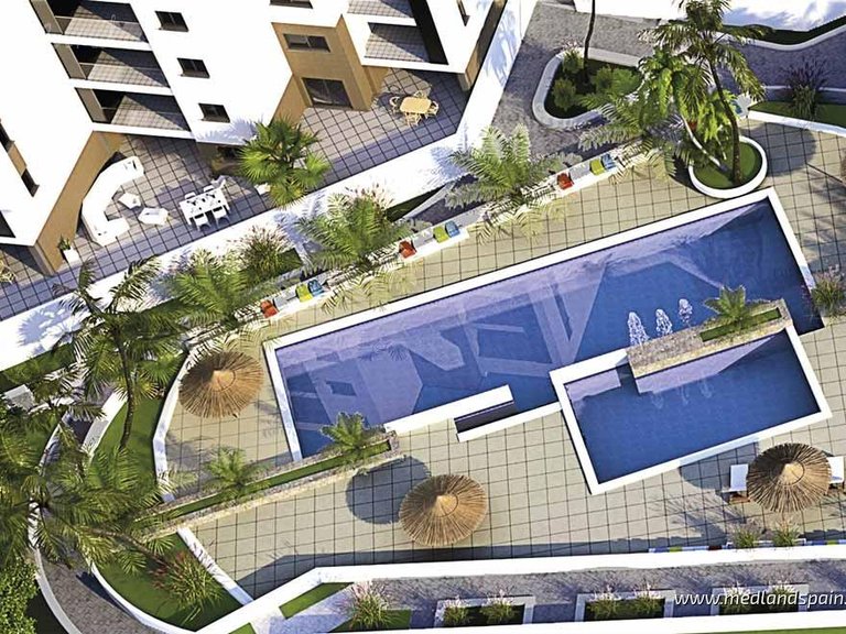 Apartment for Sale in Mil Palmeras, Alicante 6