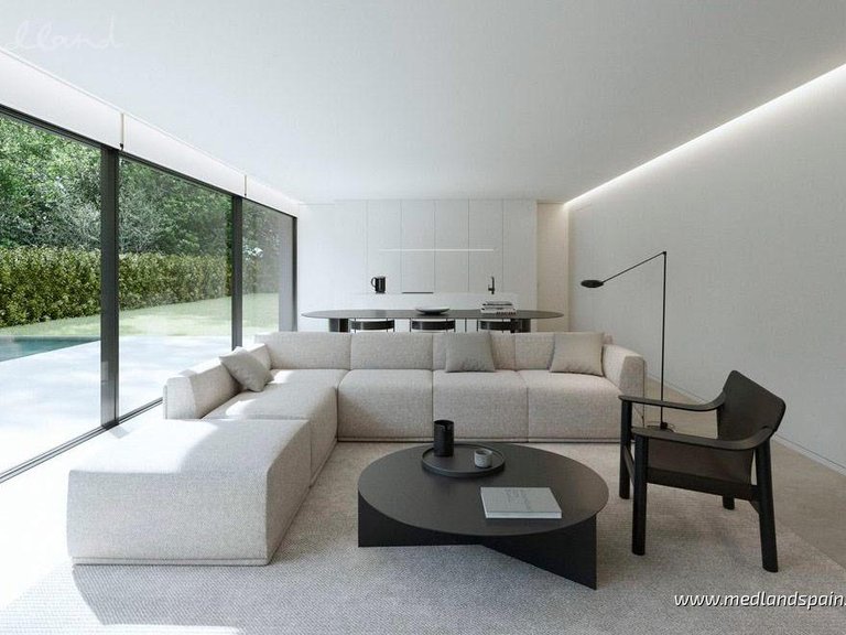 Villa for Sale in Benidorm, Alicante 2